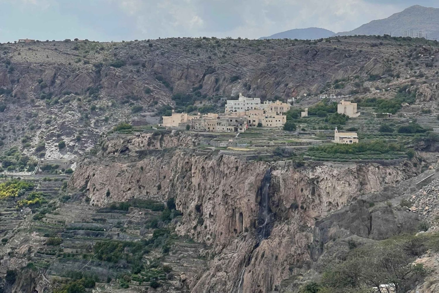 الجبل الأخضر ونزوى