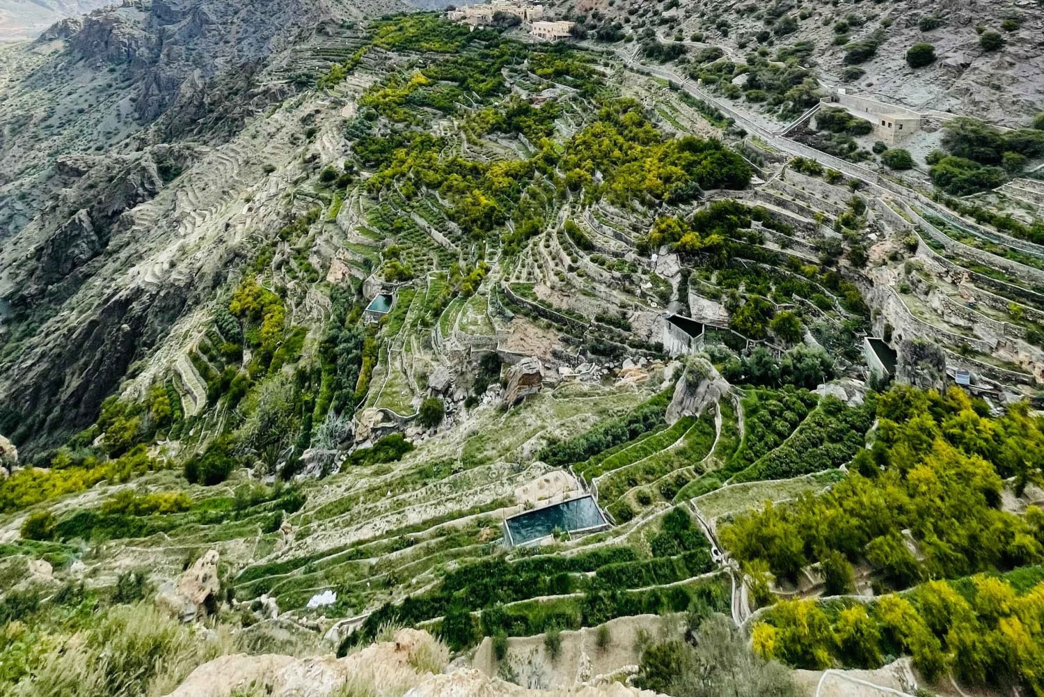 الجبل الأخضر ونزوى