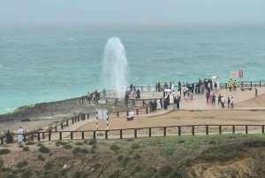 Salalah Ouest : les vagues de Mughsail et le village d'Iftalqout