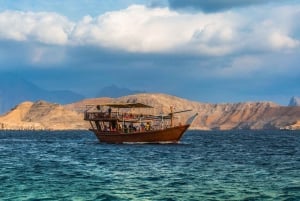 Khasab: Rantaleirintä ja kokopäiväristeily täysihoidolla.