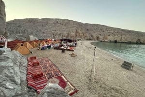 Khasab: Rantaleirintä ja kokopäiväristeily täysihoidolla.