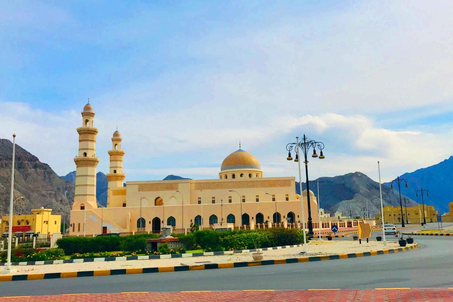 Jasab: Visita a la ciudad con el fuerte de Jasab