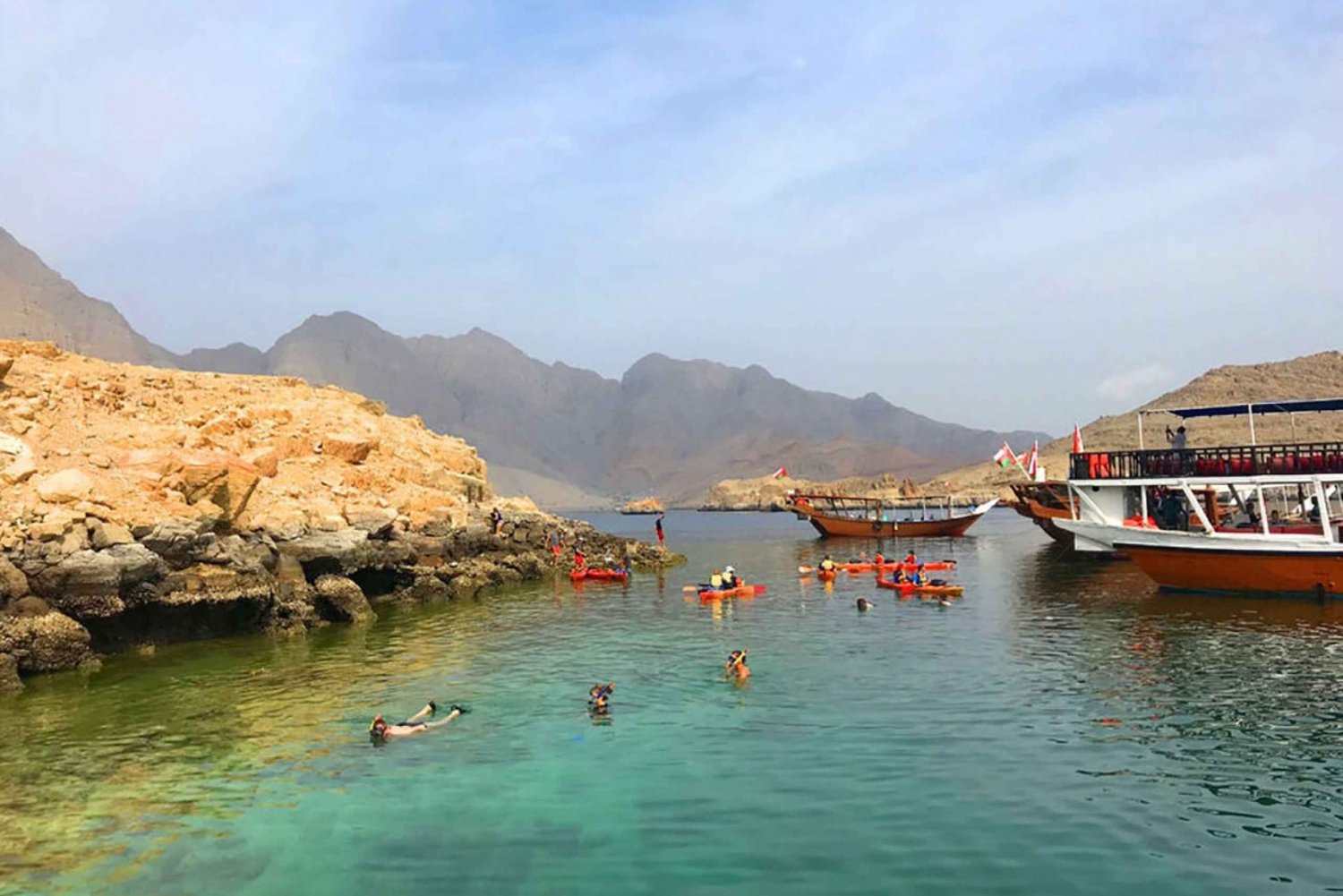 Khasab: Dolphin watching, Snorkeling & Buffet Lunch-Full Day