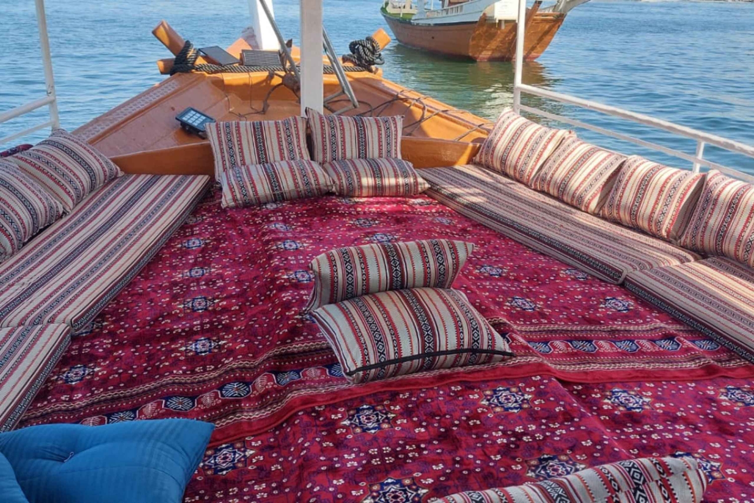 Khasab: Fjord Cruise with Snorkeling & Dolphin Sightings