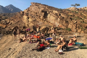 Khasab: Fjord Cruise with Snorkeling & Dolphin Sightings