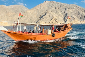 Khasab Musandam |Isola del Telegrafo |Crociera in Dhow |Delfini