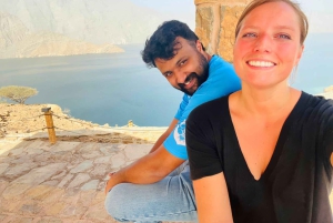 Khasab Musandam |Isola del Telegrafo |Crociera in Dhow |Delfini