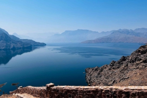 خصب مسندم | جزيرة التلغراف | رحلة بحرية | الدلافين