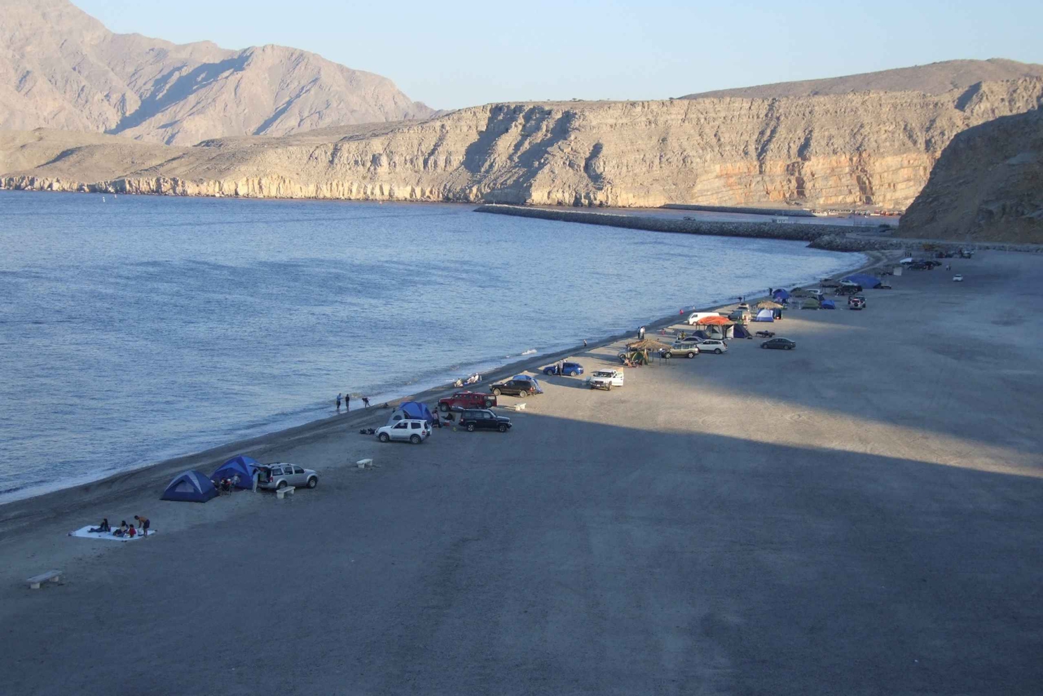 خصب: التخييم في الهواء الطلق مع رحلة بحرية بالقارب الشراعي