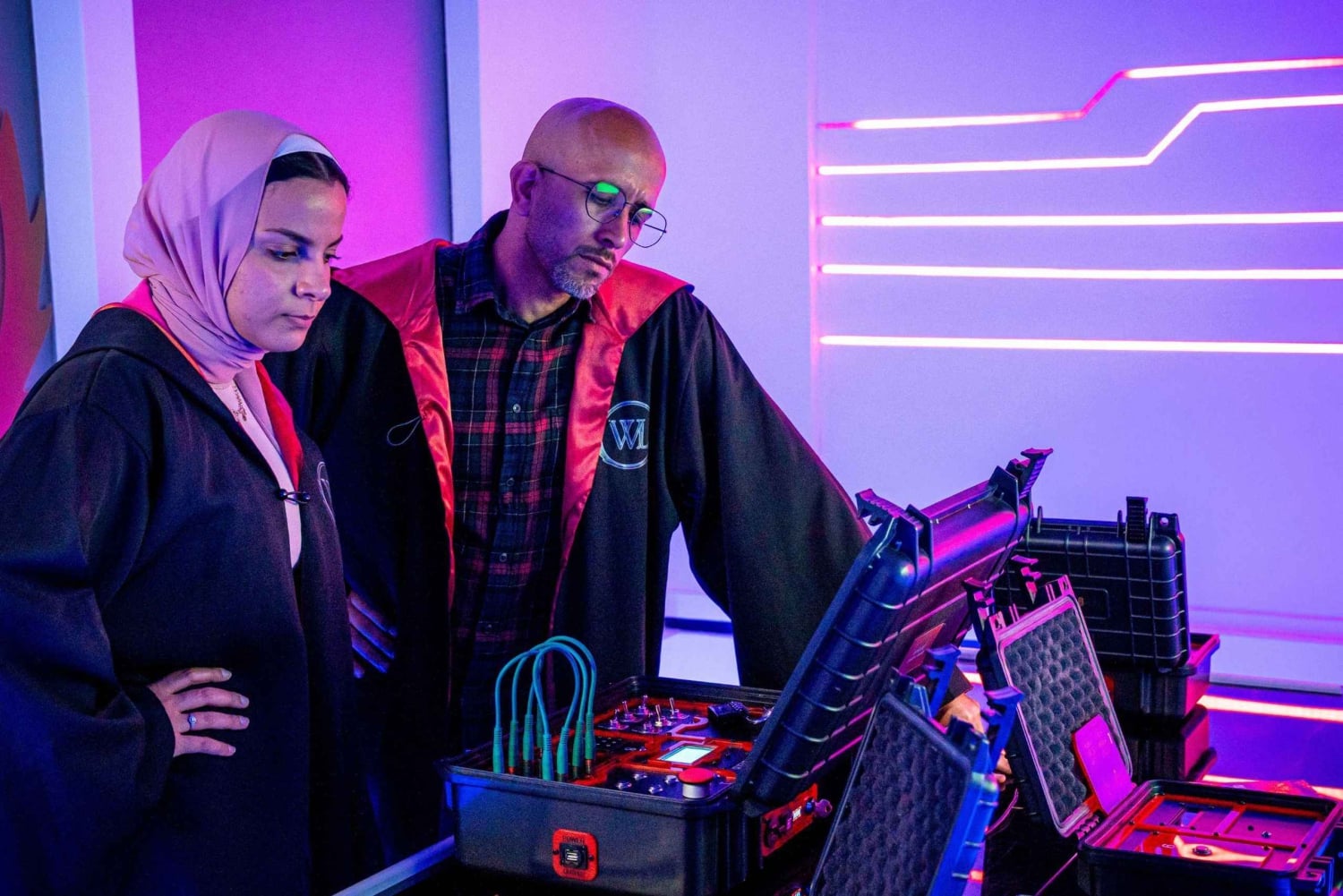 غرفة الهروب من مهمة مستحيلة في مسقط