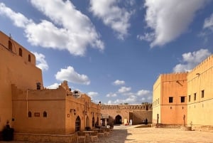 Muscat: 4x4-äventyr genom Jebel Akhdar och Nizwa