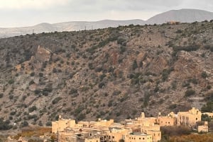 Muscat: 4x4-äventyr genom Jebel Akhdar och Nizwa