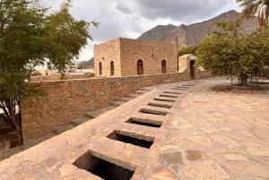 Muscat: 4x4-äventyr genom Jebel Akhdar och Nizwa