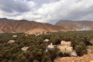 Muscat: 4x4-äventyr genom Jebel Akhdar och Nizwa