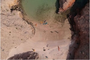 Mascate : expérience de kayak sur la plage d'Al Qurum au coucher du soleil