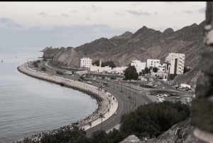 Muscat om aftenen: Privat byrundtur med lokal chai og snacks