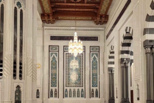 مسقط بالليل: جولة مدينة خاصة مع شاي محلي ووجبات خفيفة