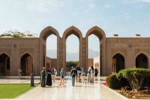 Muscat Cabrio -kokemus: tärkeimmät nähtävyydet ja arabialainen tuulahdus