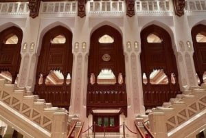 Visite de la ville de Mascate et vie avec un Omanais (voiture de luxe).