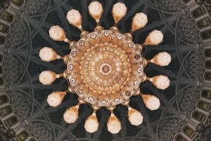 Visite de la ville de Mascate et vie avec un Omanais (voiture de luxe).