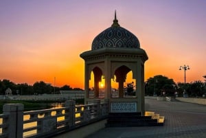 Visite de la ville de Mascate et vie avec un Omanais (voiture de luxe).