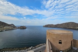 Stadsrondleiding door Muscat: ontdek de hoofdstad van Oman in een halve dag