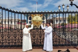 Tour della città di Muscat di mezza giornata, 4 ore