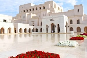 マスカット市内ツアー - 半日シェアツアー