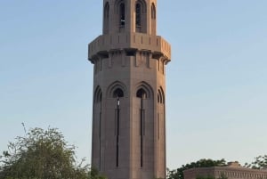 Muscat byrundtur – budgetvenlig gruppeoplevelse