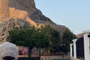 Muscat byrundtur – budgetvenlig gruppeoplevelse