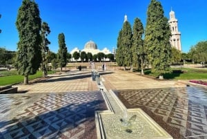 City tour em Mascate e a vida com o Omani Guy (carro de luxo).