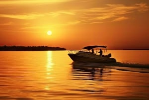 Mascate : Excursion en bateau sur la côte et au coucher du soleil