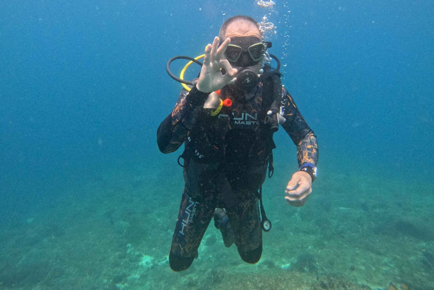 مسقط: جزر الديمانيات تجربة الغوص