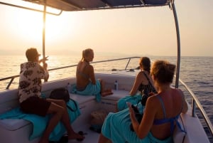 مسقط: رحلة الغطس في جزر الديمانيات مع كيو تورز