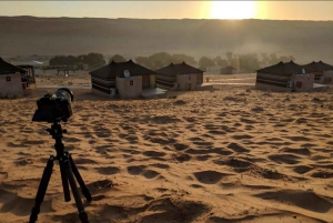 Mascate: Puesta de sol en el desierto y Wadi Bnai Khalid Tour de día completo+Almuerzo