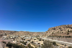 Muscat: Udforsk Nizwa Fort og Souq Jebel Akhdar