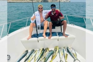 مسقط: رحلة صيد بالمعدات