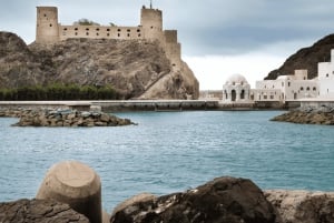 Muscat: heldags byomvisning med tradisjonell omansk lunsj