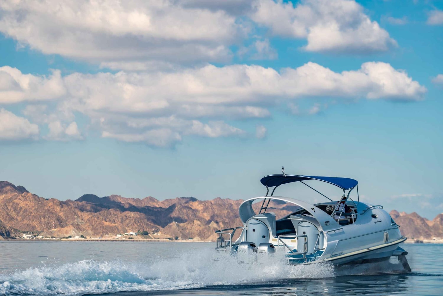 Maskat: nurkowanie z rurką na Daymaniat z przekąskami