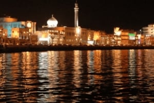 Muscat: Guided City Evening Tour in Suv/Van