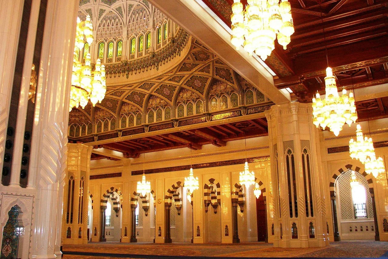 Muscat: Half-Day City Sightseeing Tour & Grand Mosque Visit