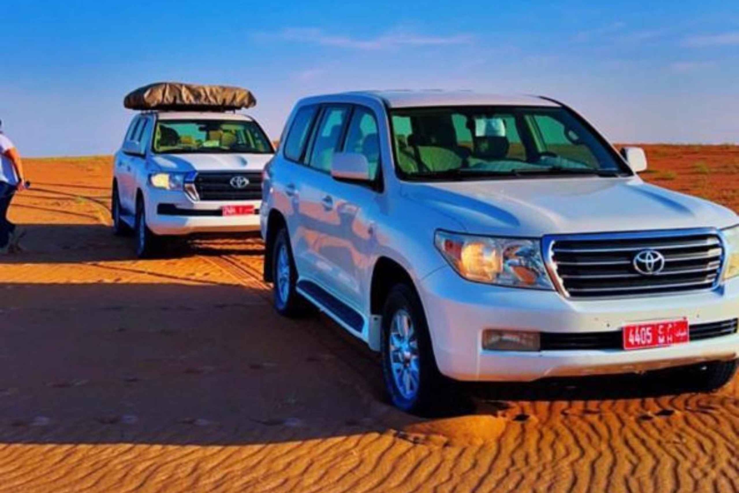 مسقط: المنطاد الهوائي الساخن وجولة صحراوية ليلية في وادي خالد