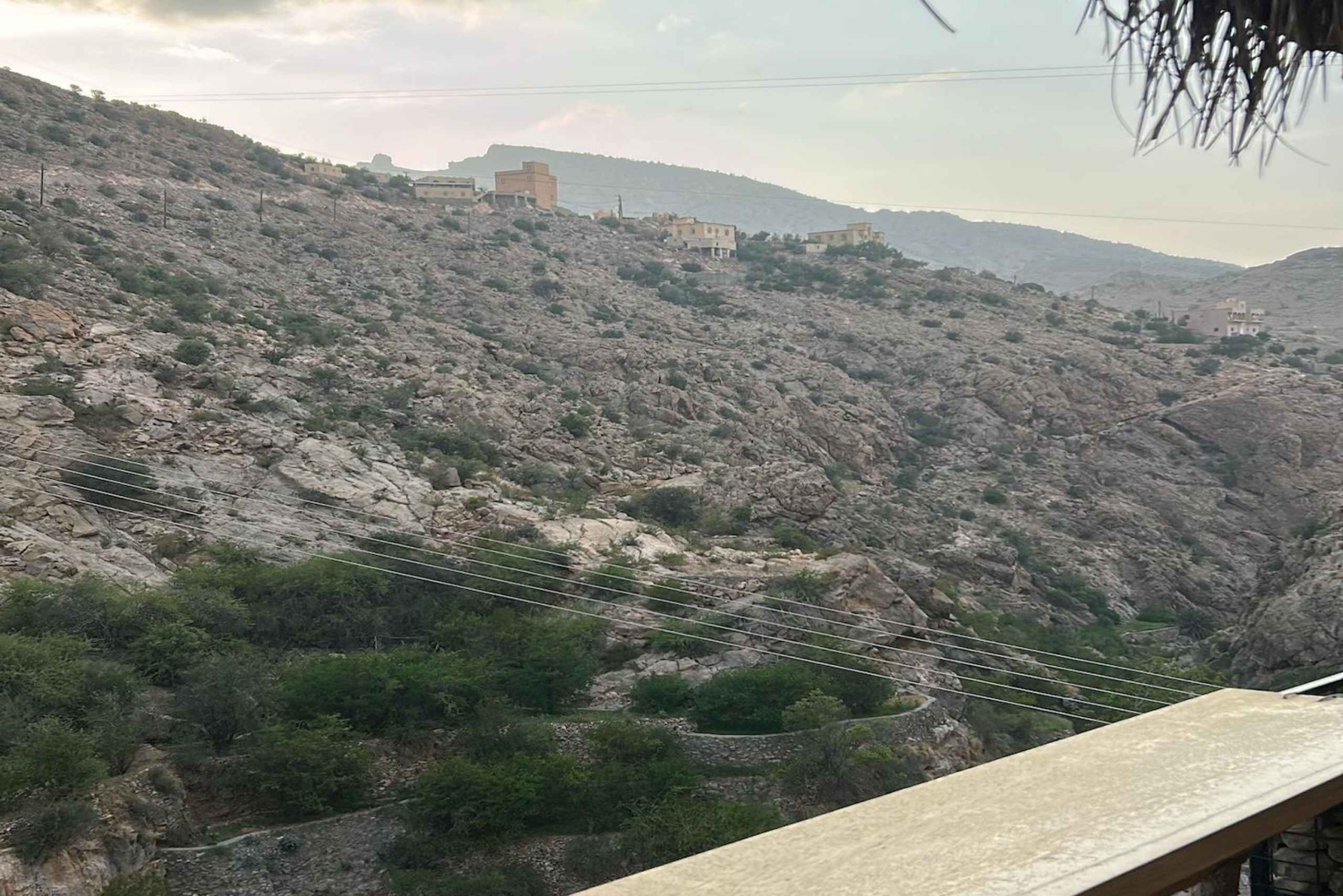 مسقط: جولة غروب الشمس في الجبل الأخضر مع غداء نزهة