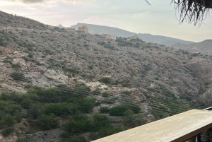 مسقط: جولة غروب الشمس في الجبل الأخضر مع غداء نزهة