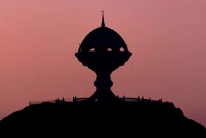 Muscat: Night Tour [ Sightseeing ]