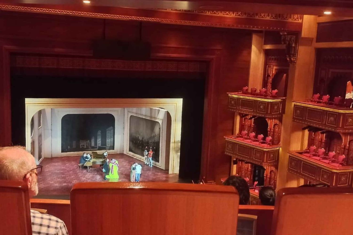 Muscat: tour serale con la Royal Opera House