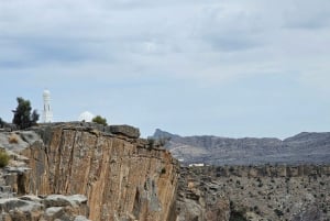 Mascate: Nizwa y Al Jabal Al Akhdar Tour privado con almuerzo