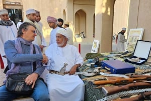 Mascate: Nizwa y Al Jabal Al Akhdar Tour privado con almuerzo
