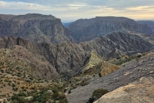 Mascate: Nizwa y Al Jabal Al Akhdar Tour privado con almuerzo