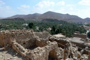 Całodniowa wycieczka do Nizwa Souq, Castle & Fort, Barakat Al Mouz